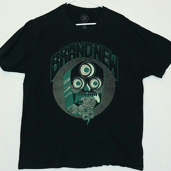 Other - Mens graphic tee